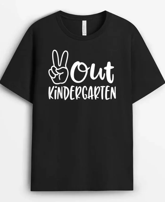 Last Day Of School Peace Out Kindergarten Teacher T-Shirt - Black